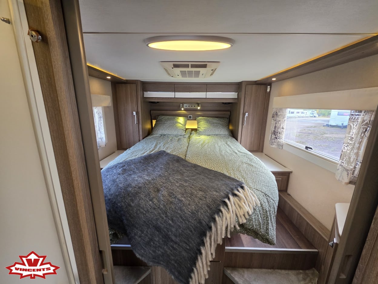 KABE-TM I 910 QB *Queenbed *AC bodel-(2015)