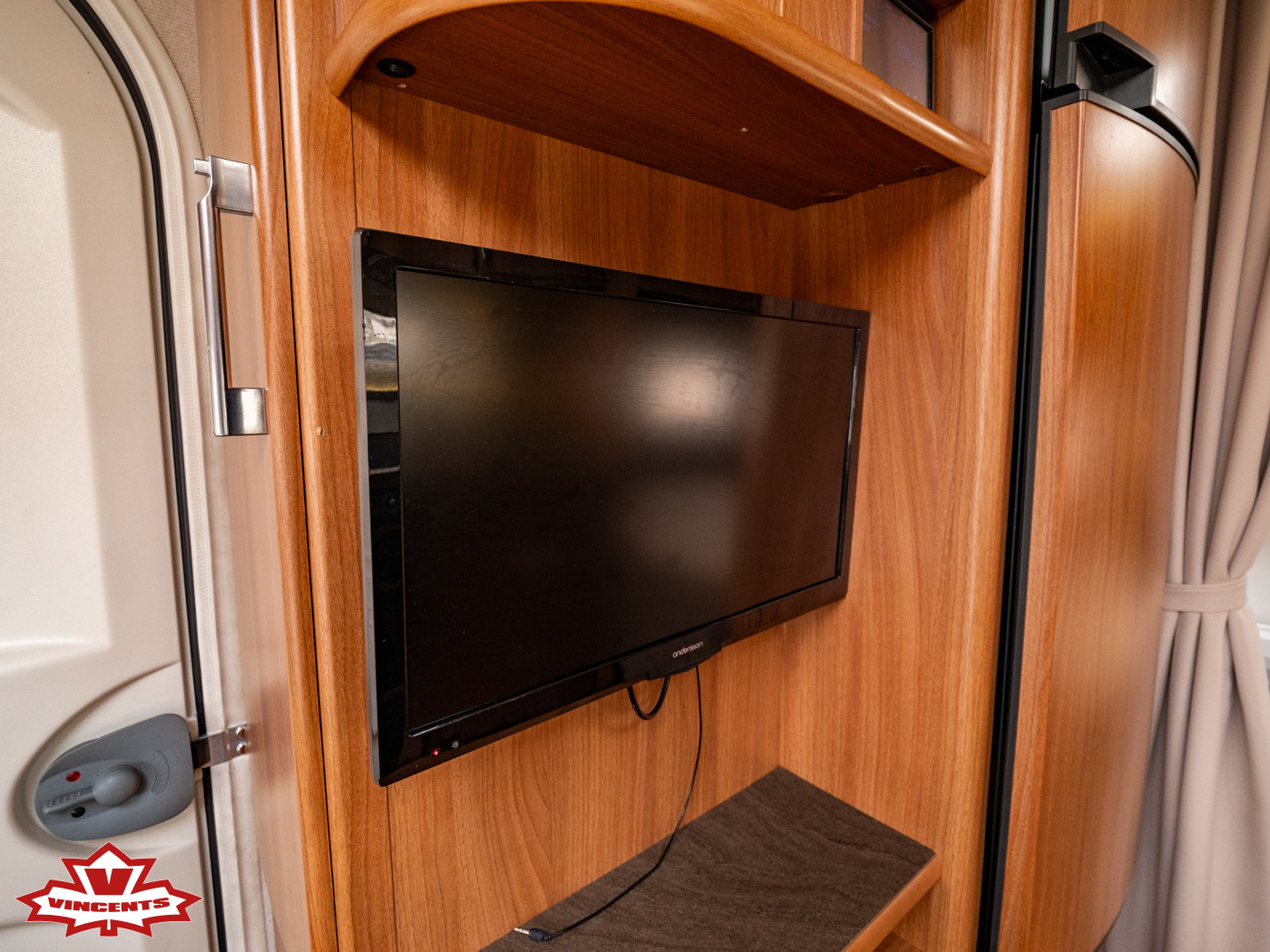 KABE-ROYAL 520 XL KS *ALDE *Dubbelbädd-(2011)-3420577