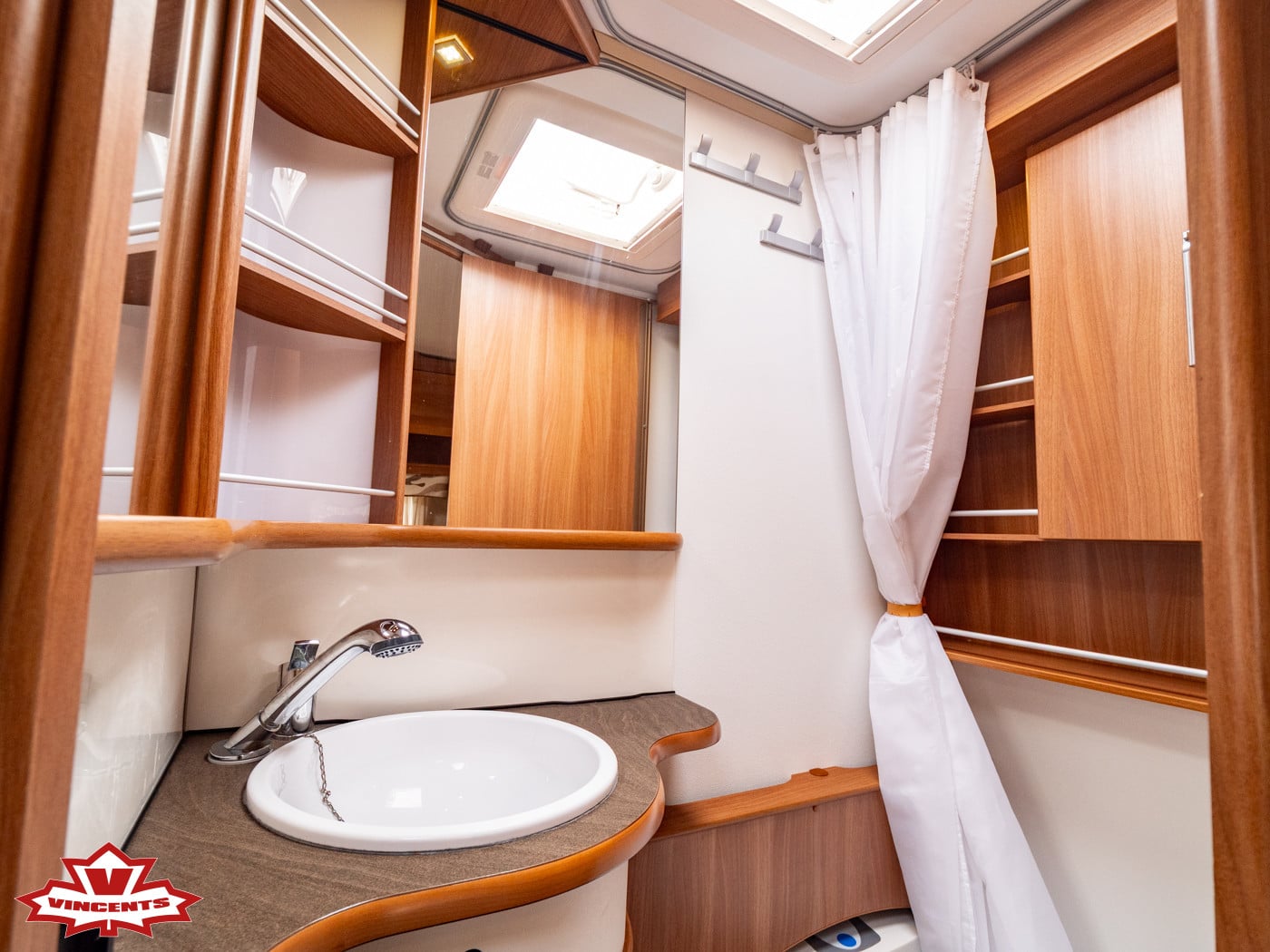 KABE-ROYAL 520 XL KS *ALDE *Dubbelbädd-(2011)-3420583