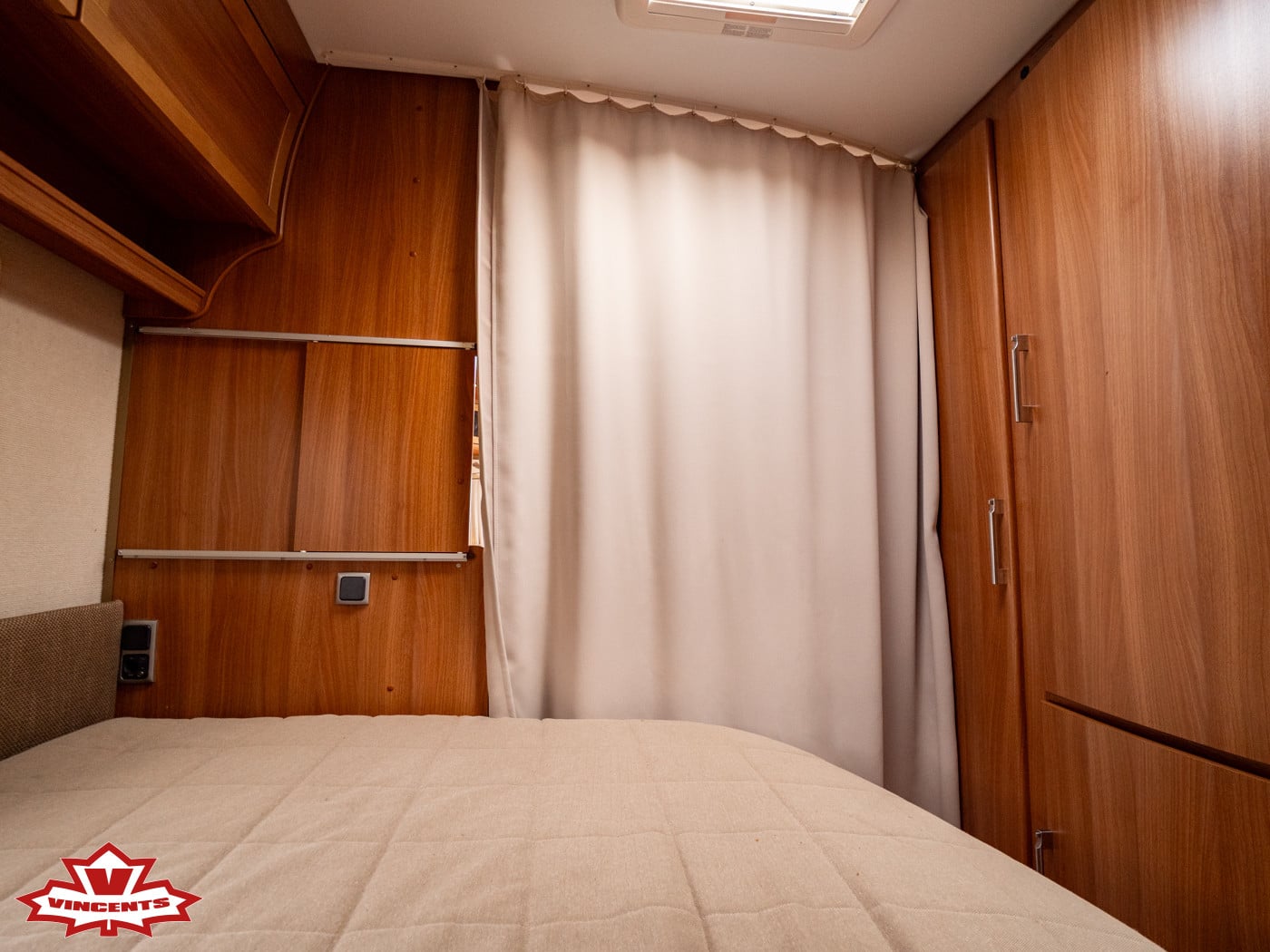 KABE-ROYAL 520 XL KS *ALDE *Dubbelbädd-(2011)-3420571
