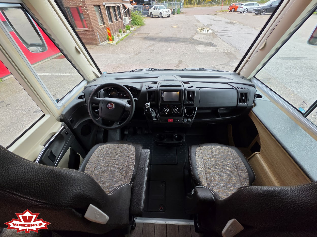 Knaus-SKY I 700 LG *Tvärbädd *Taksäng *Truma-(2016)-3413414