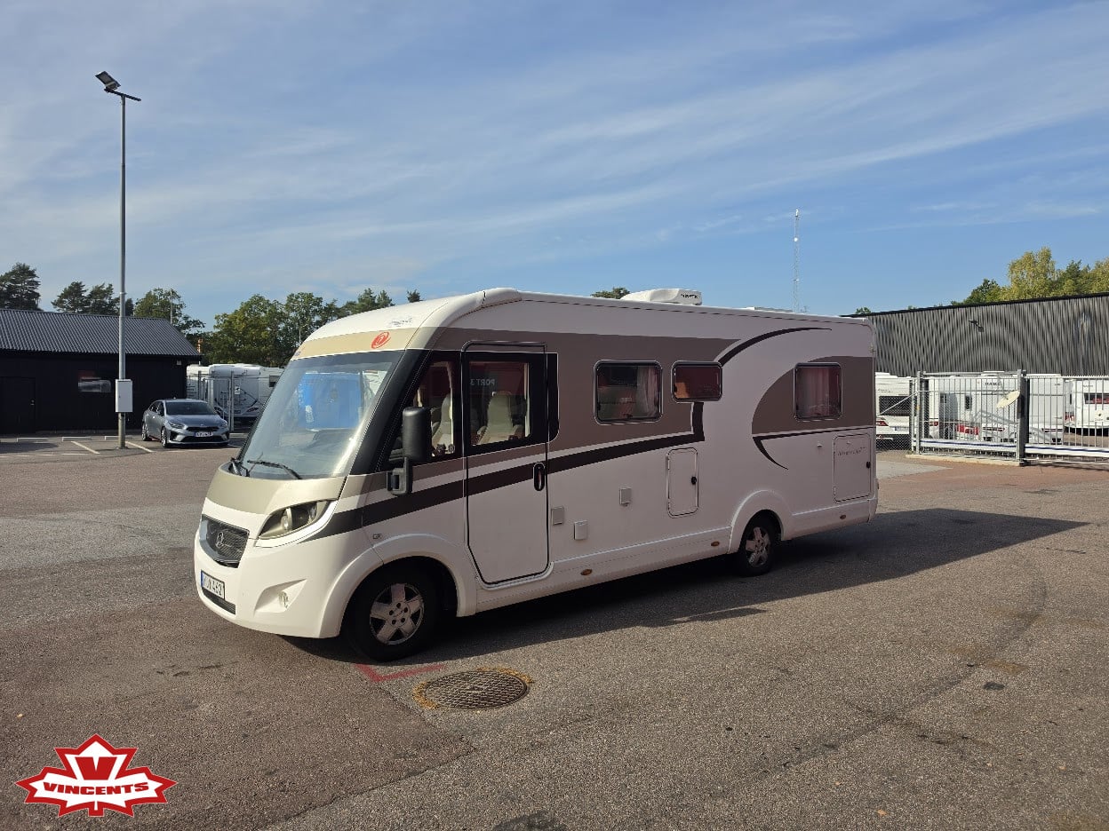Eura Mobil-Integra Line *Automat *AC bodel *Dragkrok-(2014)