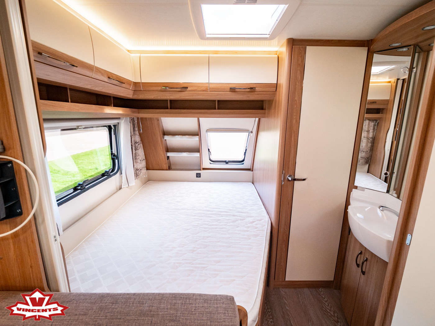 Hobby-400 SFE DE LUXE *Truma *KOMMANDE-(2021)