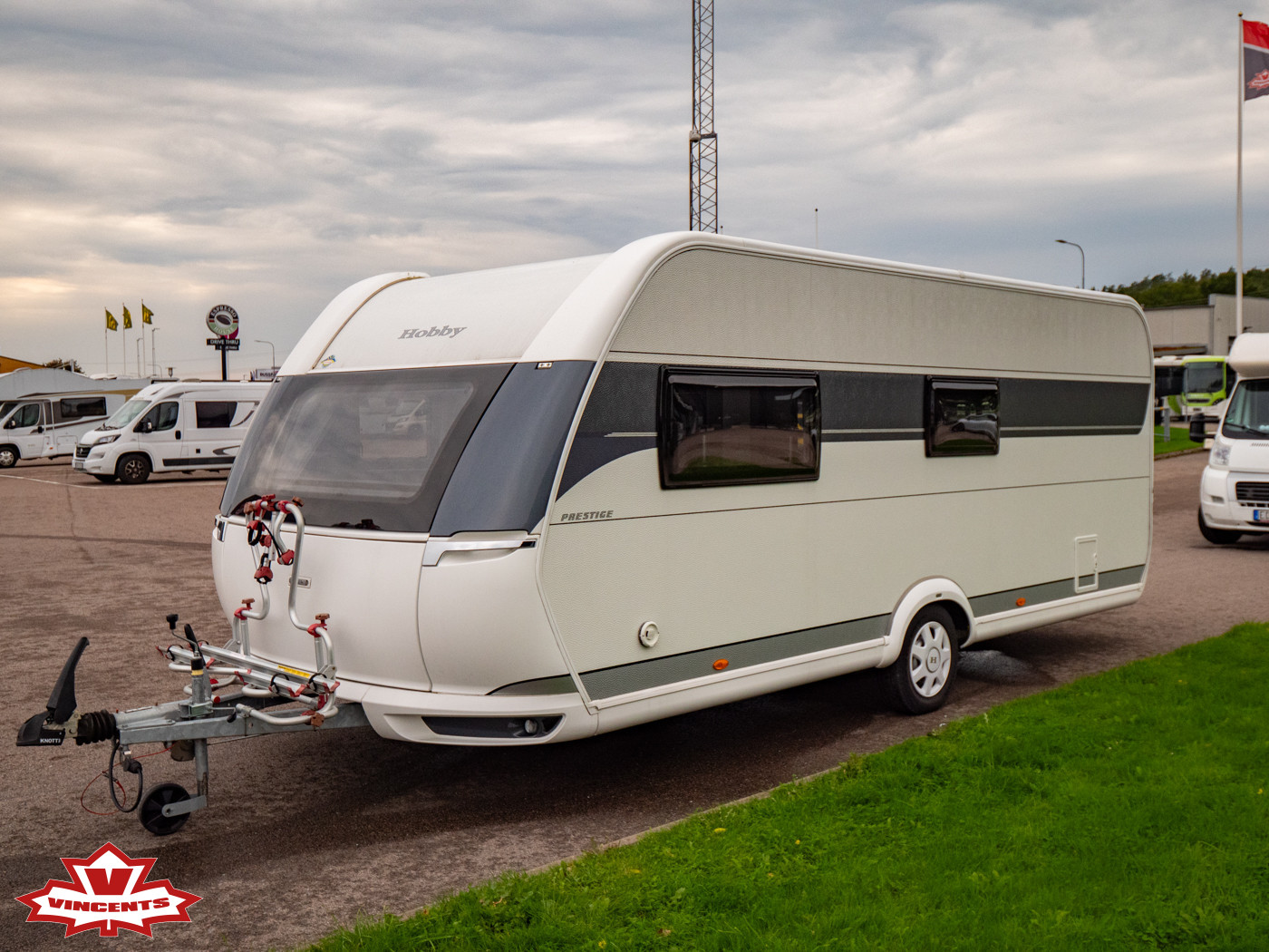 Hobby-560 FC PRESTIGE *Franskbädd *ALDE-(2023)