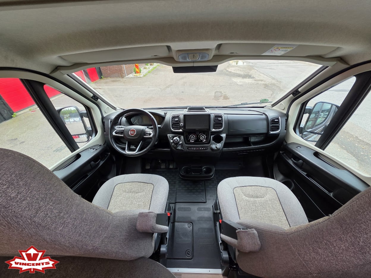 Malibu Carthago-MALIBU VAN 640 *Långbäddar *Solcell *Lithium-(2023)