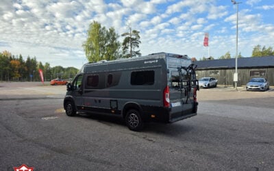 Plåtisar till salu 24 Sunlight-CVE 640 *Automat *Solcell *Dieselvärmare-(2025)